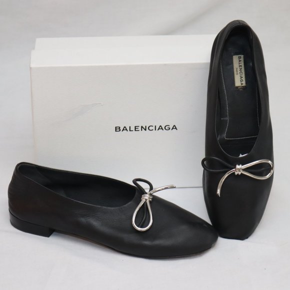 Balenciaga Black Leather Flats with Silver Metal Bow size 41 1/2 made in Italy - Picture 1 of 14